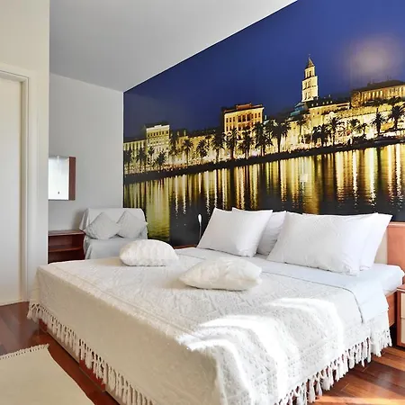 Luxury Seaside Split