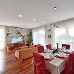 Luxury Seaside شقة
