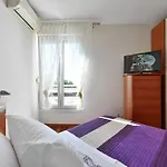 شقة Luxury Seaside