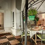 Luxury Seaside شقة سبليت